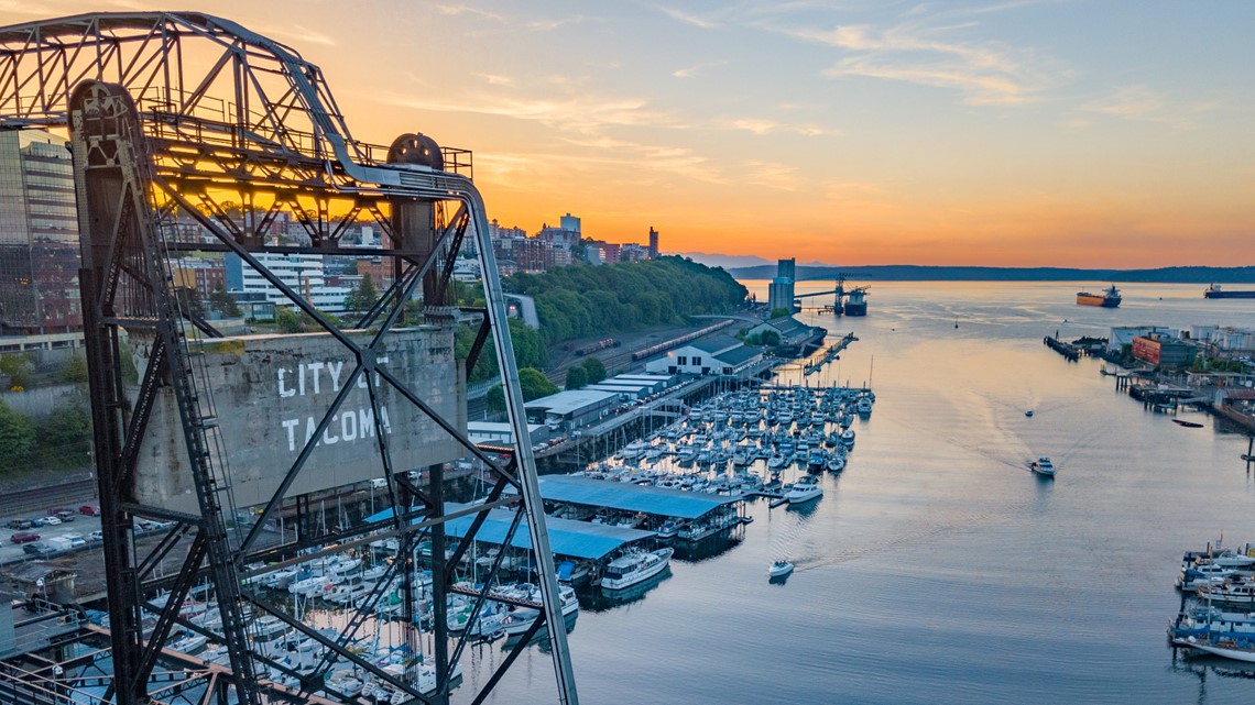 Tacoma Washington waterfront city view