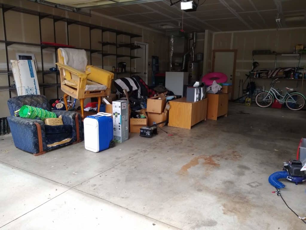 junk removal Tacoma garage cleanup project