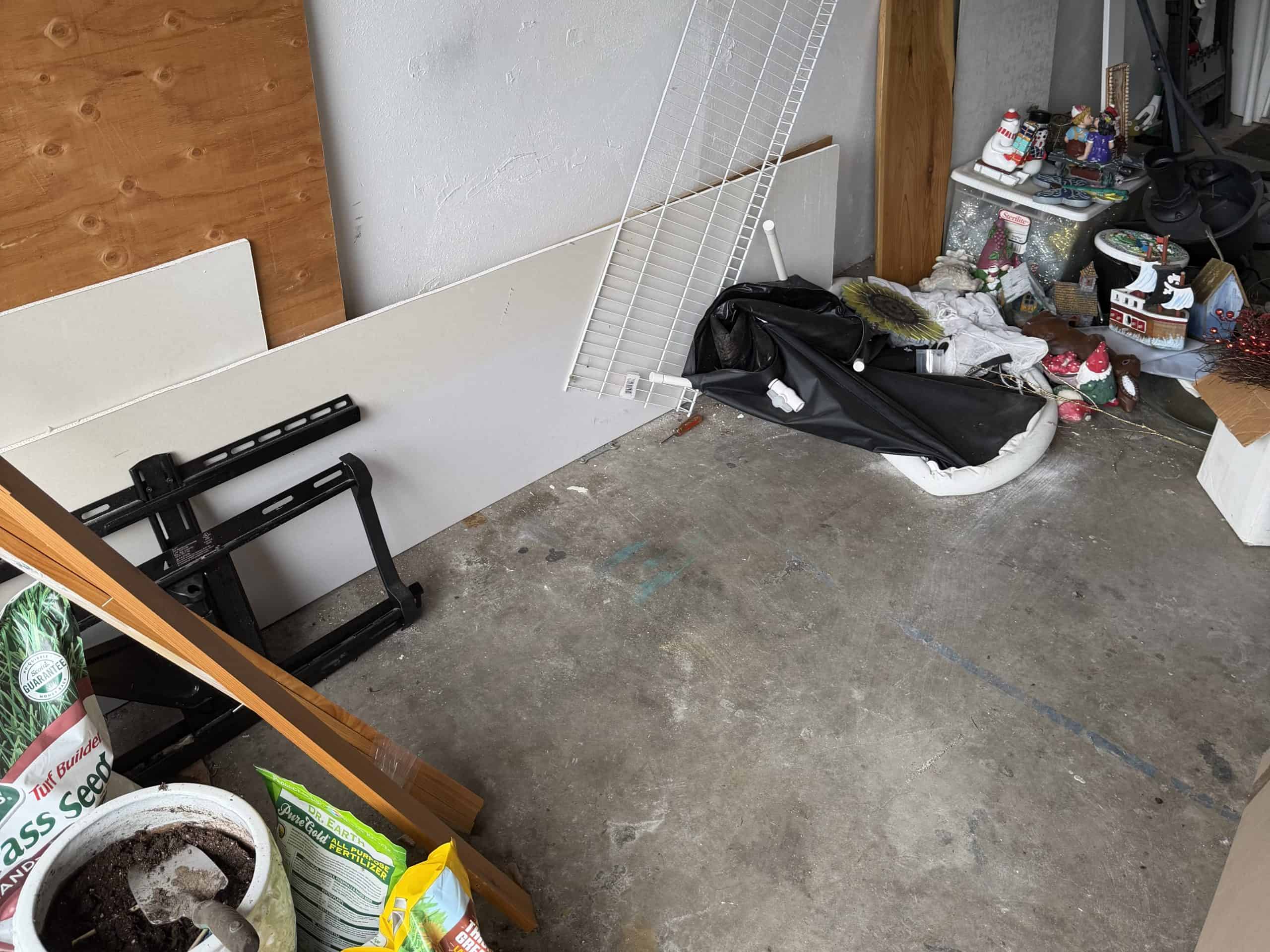 bulk trash removal Tacoma clean garage after junk removal